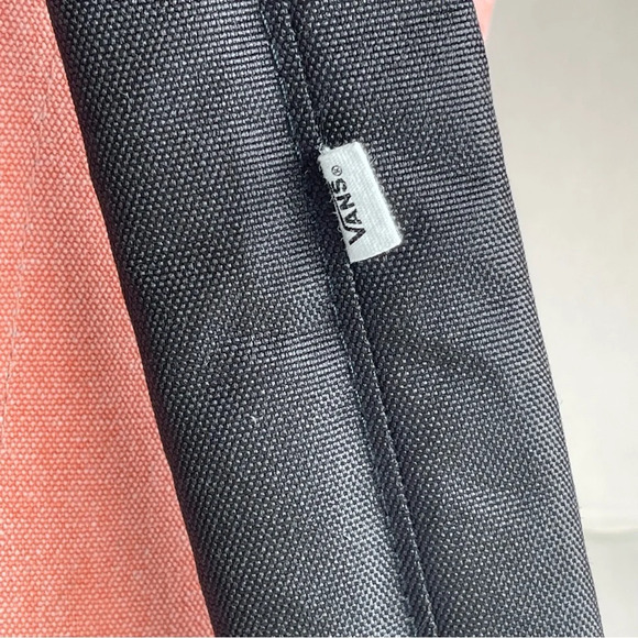 Vans Back Pack . - Picture 15 of 17